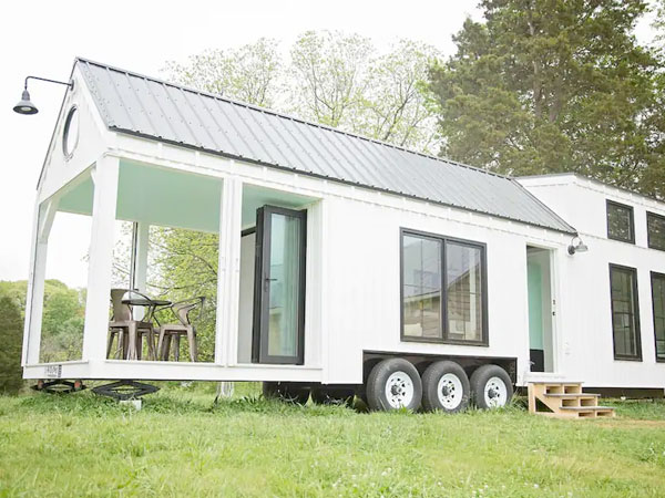 roost 36 at tiny house farm