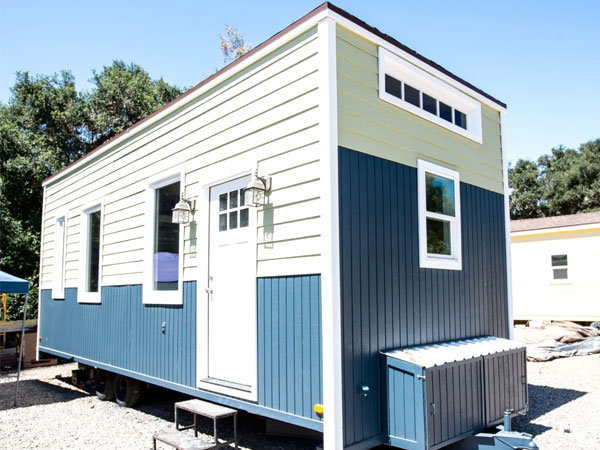 modern caravan tiny house for sale