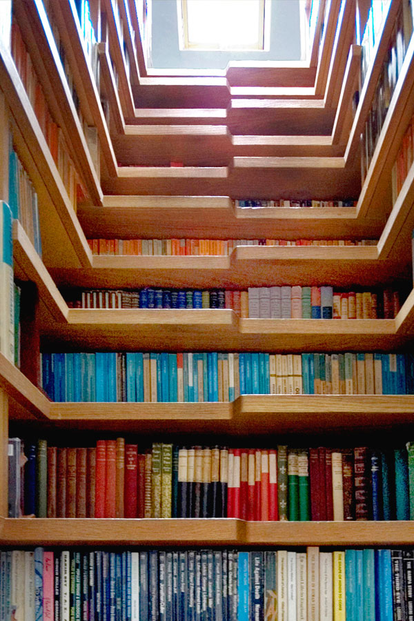 tiny house bookshelf steps