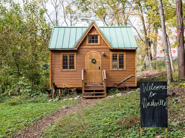 tiny house cottage for rent in nashville