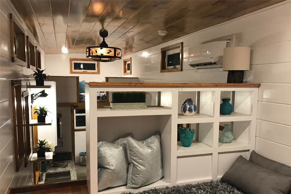 shelving closets in tiny home
