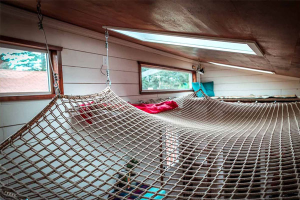 tiny house hammock loft