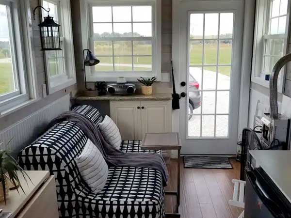 Pennsylvania Tiny House Builders - The Tiny Life