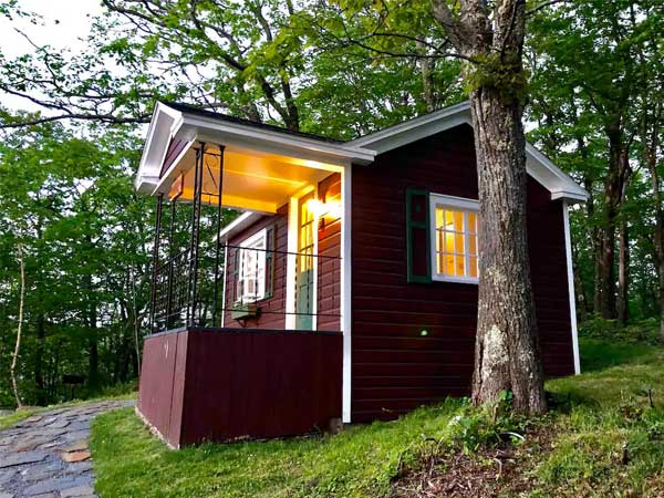 tiny house for rent in north adams massachusetts