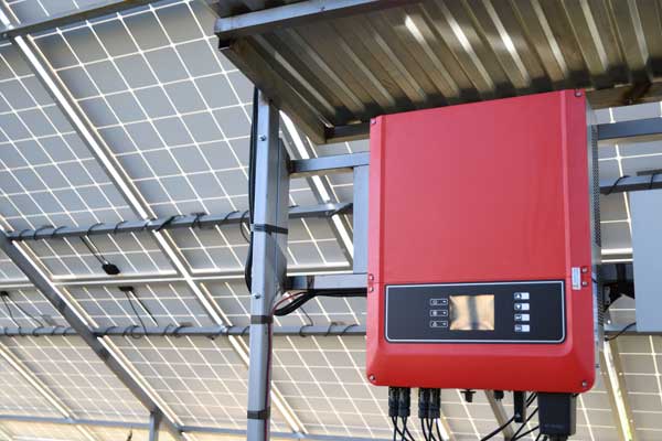 solar power battery management