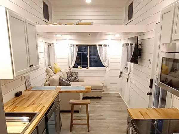 Missouri Tiny House Builders - The Tiny Life