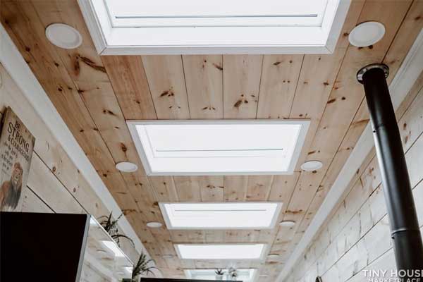 Tiny Homes With Recessed Lighting
