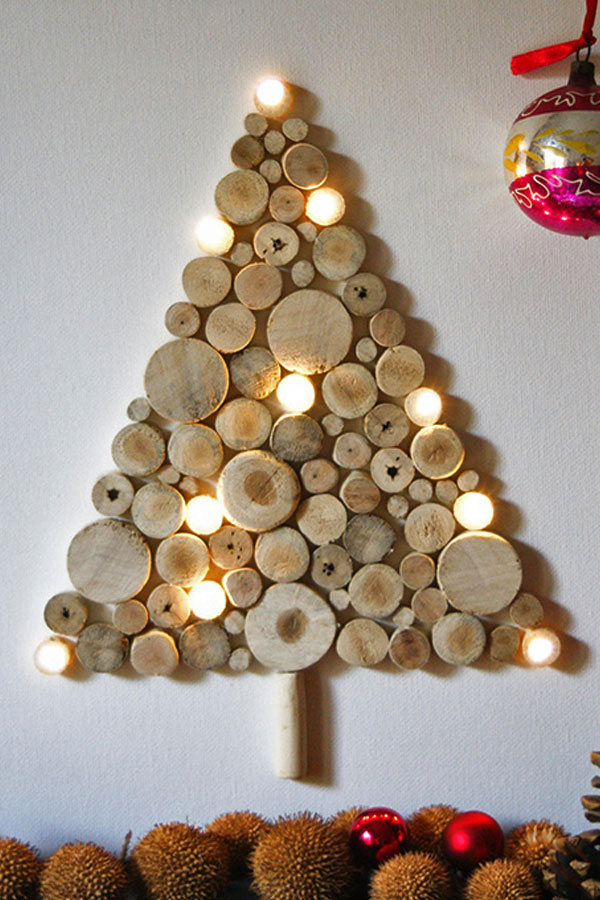 creaative craft christmas tree in a tiny house