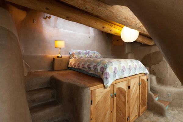 earthship bedroom cozy design