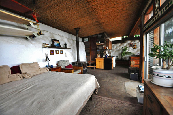 earthship bedroom interior design