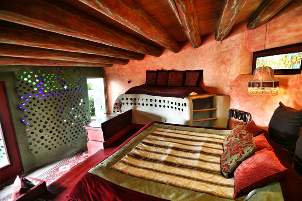 earthship home bedroom cozy design ideas