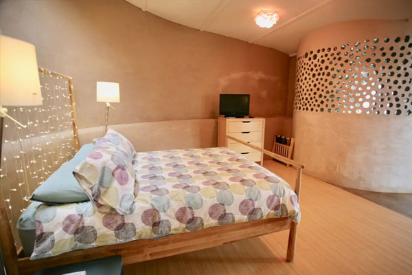 earthship home bedroom minimalist style