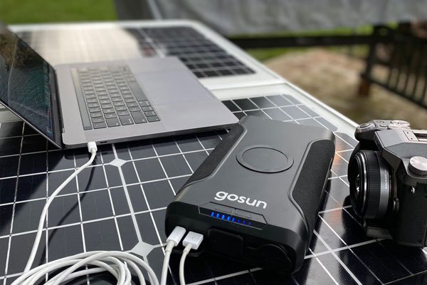run a laptop with solar power