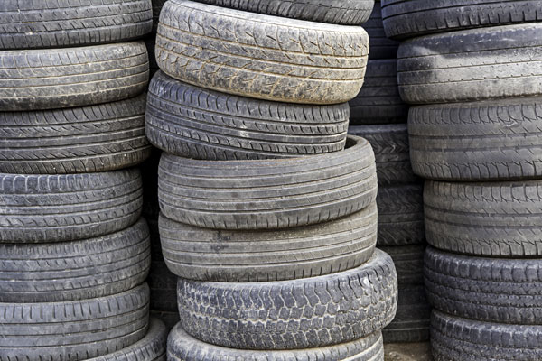 stacks of tires create thermal mass