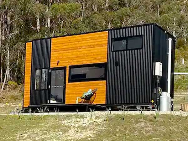 tiny house for rent south bruny tasmania