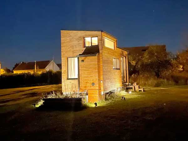 tiny house for rent Aubepierre Ozouer le Repos france