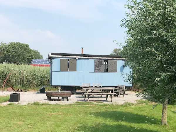 tiny house for rent Zevenhoven netherlands