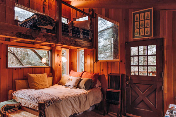 treehouse bedroom and loft