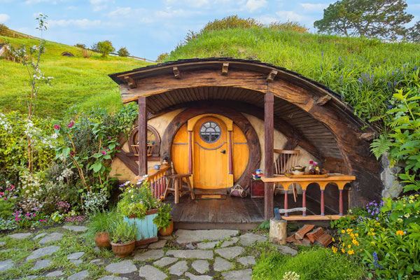 hobbit house new zealand rental