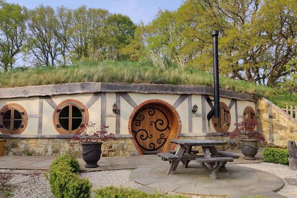 hobbit house shelter