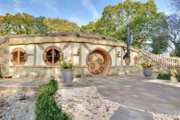 hobbit house united kingdom rental