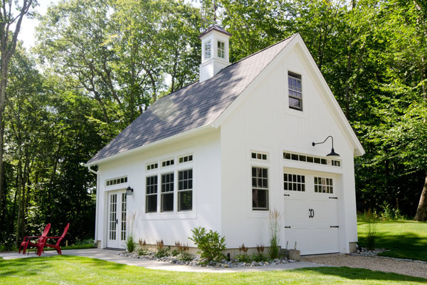 tiny house garage carriage house style